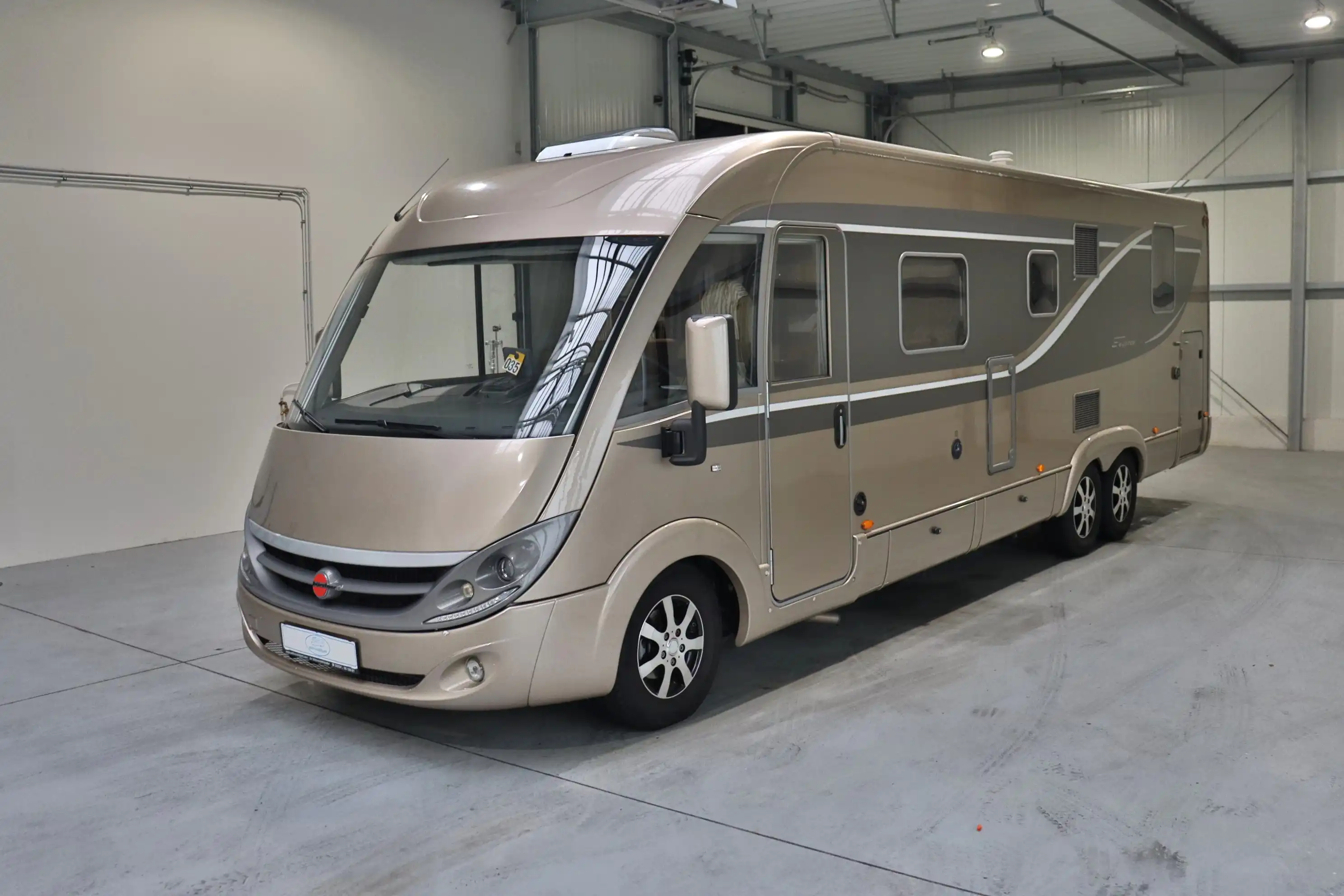 BUERSTNER I 900 G Elegance